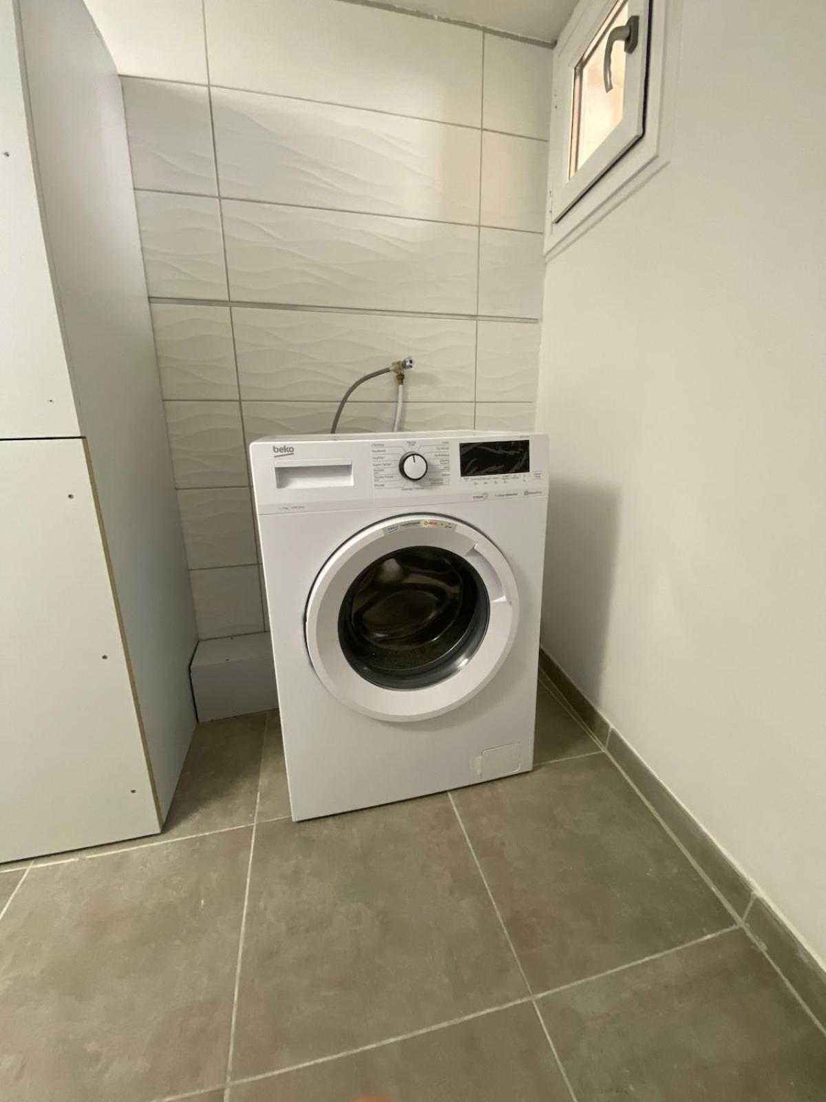 Superbe Appartement Climatise Avec Patio Montpellier Exterior foto
